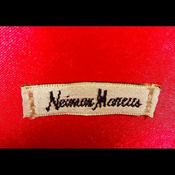 Nieman Marcus Hardshell PolkaDot Clutch Pink White Silver with Chain Polka Dot - Picture 6 of 8